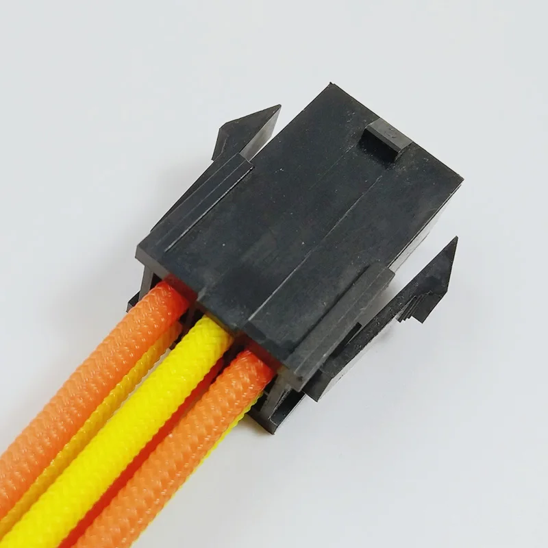 PCI-E_6pin_sleeve_extension_cable_2