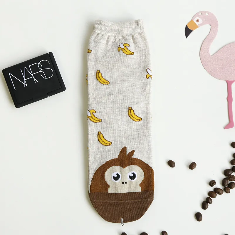 Cute Kawaii Woman Socks Cartoon Animals Cat Dog Funny Socks Cotton For Girl Ladies Women Tube Warm Winter Socks Calcetines Meias