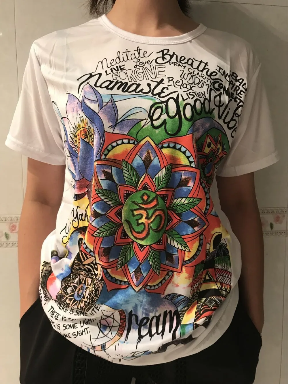 

Africa Gothic Paint Black Hand Yellow Sunflower Print White Short Sleeve Tee Shirt Plus Size Big T-Shirt Gothic Cotton Top Blusa