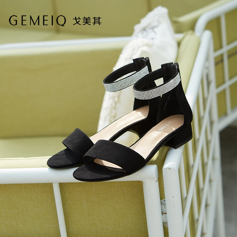

GEMEIQ 2019 Summer new word cingulate package with open-toed sandals Fashion diamond joker for women's shoes