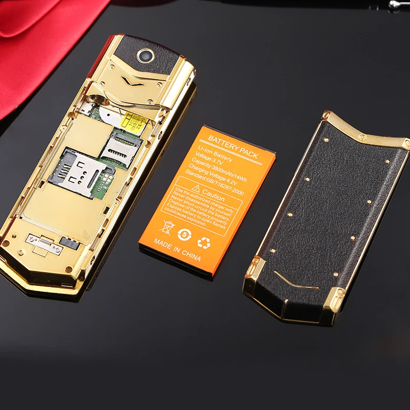 2G GSM Luxury Bar Feature Cellphone Russian Key
