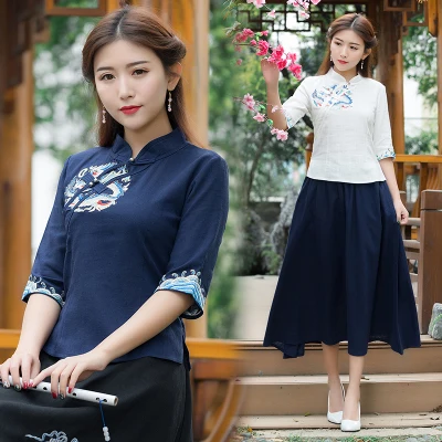 

Traditional Chinese shirt 2019 women autumn spring elegant vintage mandarin collar half sleeve frog embroidery blouse tops