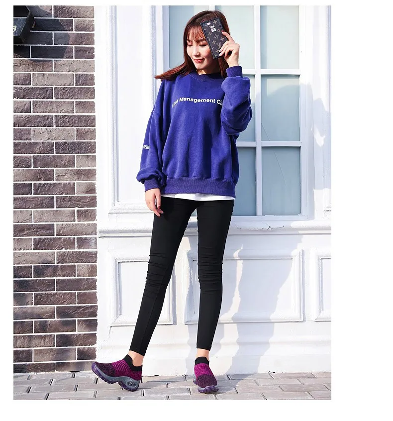 Women Sneakers 82
