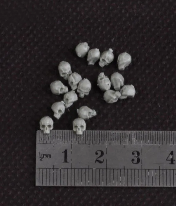 

Scenario Accessories Transformation by Small skull B (20 Unit) Resin Model