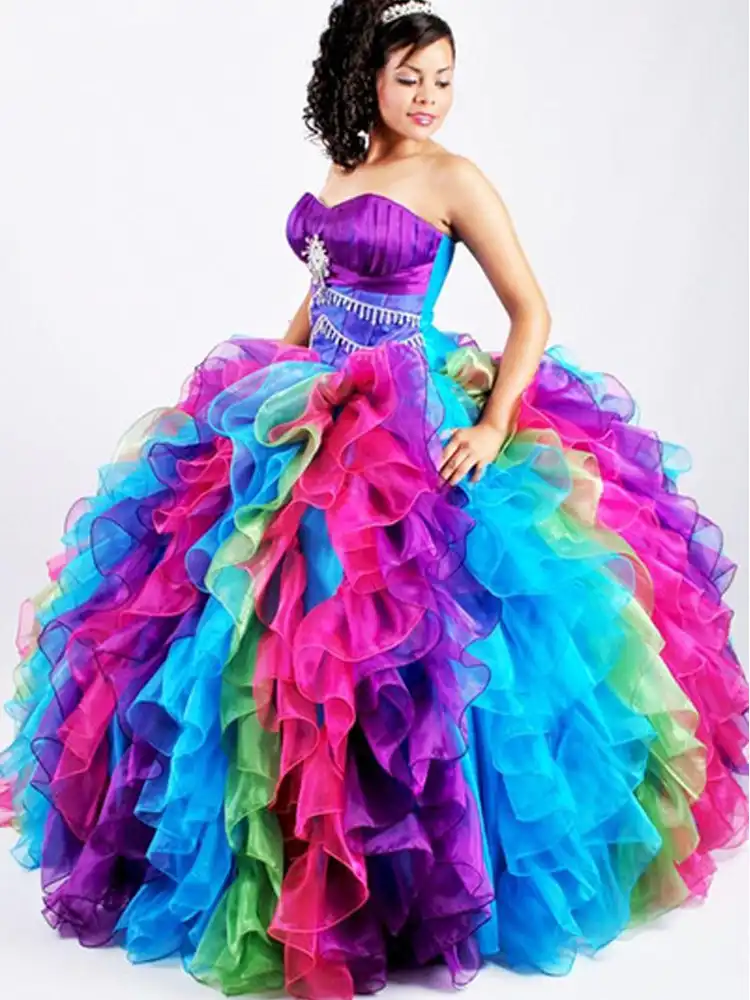 vestido de 15 anos colorido