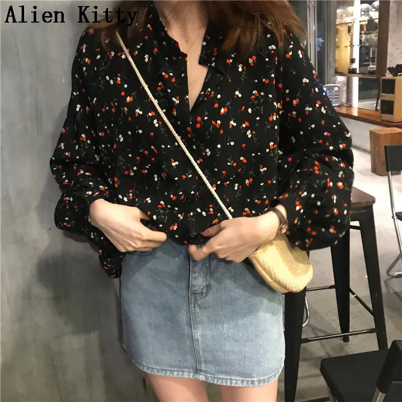 

Alien Kitty Sweet Print Flowers Loose Female Chiffon 2019 Summer Casual Cute Fresh Elegant Fashion Simple Fresh Shirts 2 Colors
