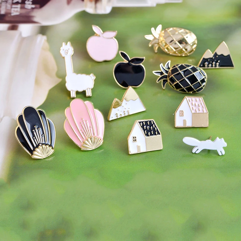 

Cute Sweet Fox Pineapple Apple Mountain House House Shell Alpaca Cartoon Enamel Dripping Brooch Denim Jacket Badge