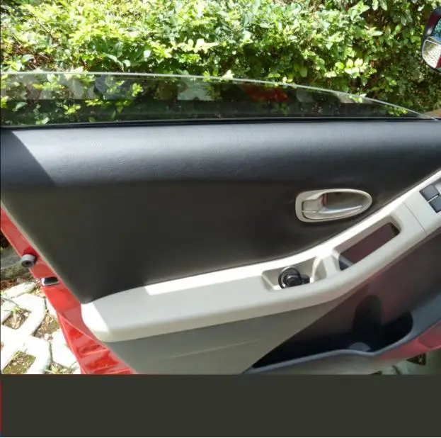 Rivestimento Interno Bracciolo Portiera In Pelle Microfibra Nera Per Toyota Verso 2009-2015 – 4 Pezzi Con Adesivo, Anti-Graffio E Facile Da Pulire