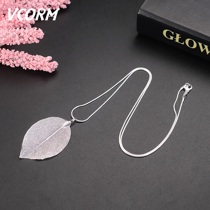 

VCORM Fashion Vintage Leaf Shape Silver Pendant Necklaces For Women girl Party Charm Ethnic Gold Geometric Necklace Jewelry Gift
