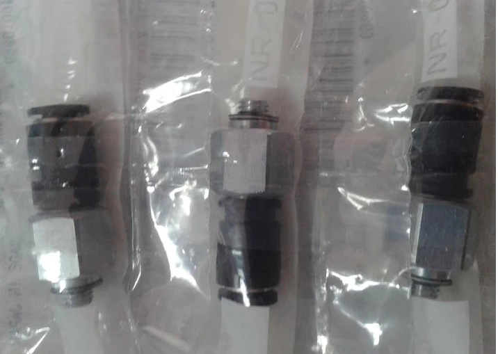 

Brand new SM411 421 gas-type fitting J67110180C SMT axis Vacuum tube joint