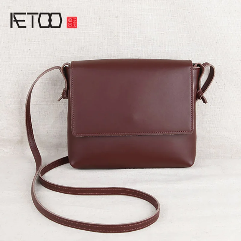 

AETOO Mini women's bag, cowhide one-shoulder slant bag, atmosphere set-up art small fresh small square bag