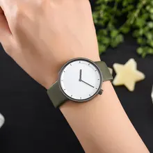2018 nuevos hombres Relojes casuales de las mujeres deportes reloj de pulsera para hombre Relogio femenino Unisex cuero de la PU reloj de cuarzo Relojes