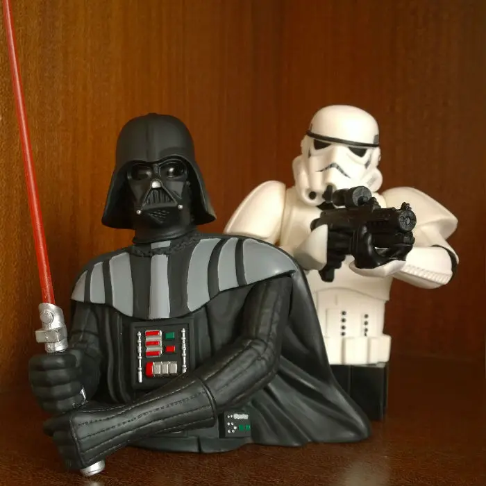 Star wars Darth Vader STORMTROOPER BUST OFFICIAL MONEY BOX figurein