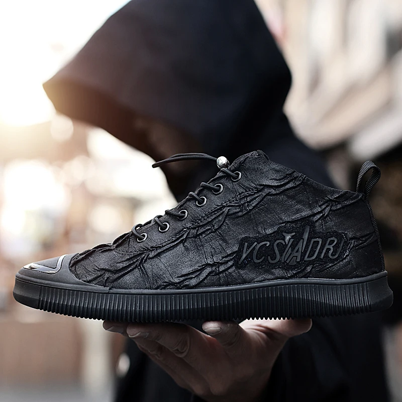 

Newest Men Mid Retro Black Skateboarding Shoes Bape Old Skool Tayor Play Sports Sneakers Male Jogging Shark Fashion Plataforma