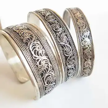 

Tibetan Bangles Vintage Lucky Flower Bangle Nepal Handmade Open Cuff BB-040