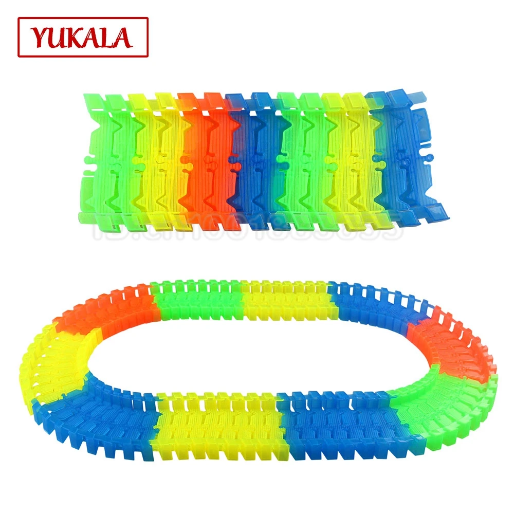 Piste voiture puzzle éducatif jouets lumineux composants voiture LED piste de course voiture plastique pliage bricolage gratuit transformer modélisation cadeau