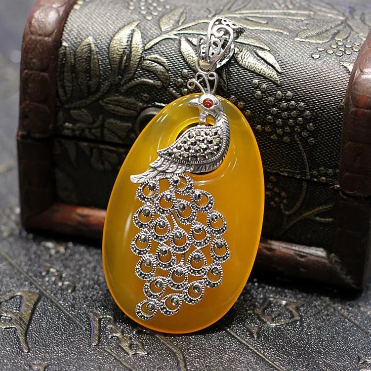 2667165674_1002566014