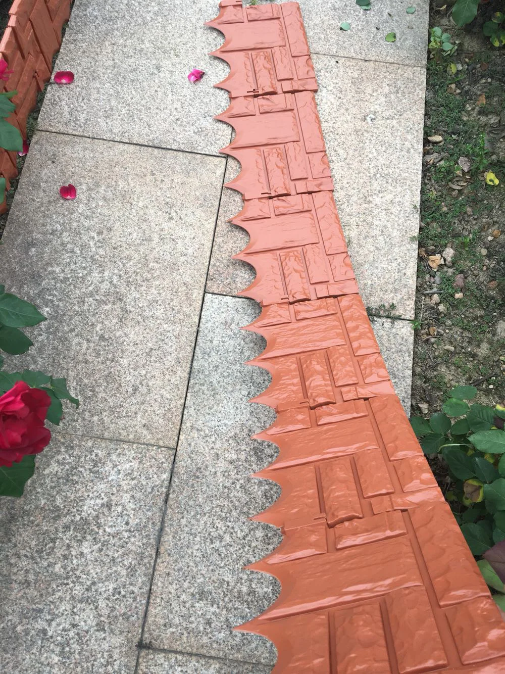 6Pcs Garden Brick Cement Fence Cement Stone Mold Concrete Flower Courtyard Lawn Mould Imitation stone plastic fence GT116