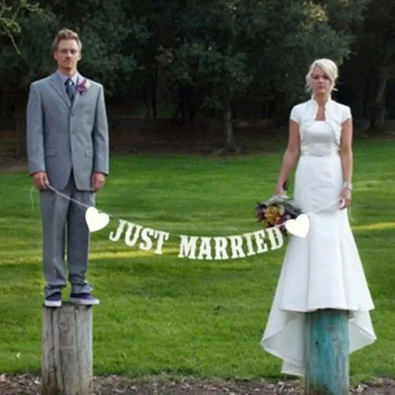 

Romantic Elegant Just Married wedding decoration Event Vintage Wedding Supplies Bunting Banner Photo Booth Props Garland