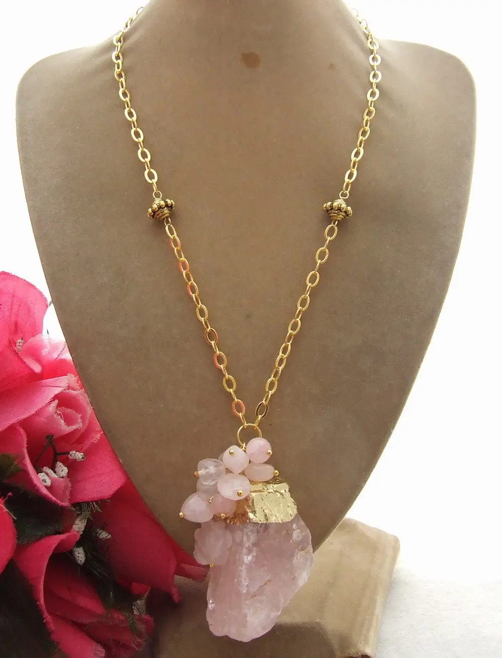 

KE092911 19" Natural 24x50MM Rough Rose Quatz Necklace