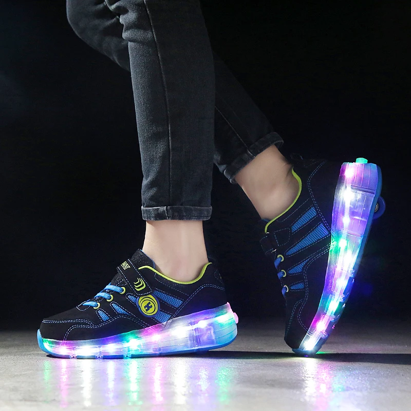 

Cool New Brand Children Casual Shoes Sneakers with Wheels and Lights Boys Sneakers Elegant Soft Breathable Kids Shoes Footwear