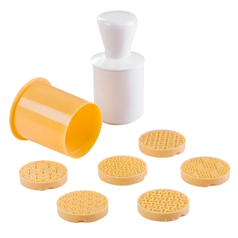 Round Shape Cookies Cutter Molds Plastic Cake Mould Biscuit Plunger Forms For Cookies Cake Decorating DIY Baking Tools - Цвет: Цвет: желтый