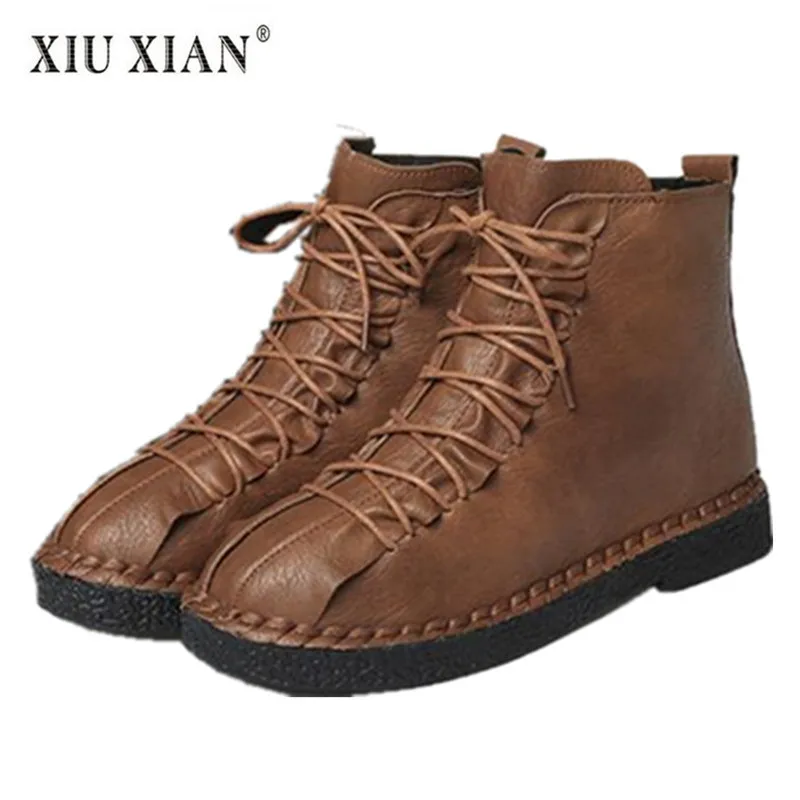 

XIU XIAN New Fashion Pleated Women Martin Boots PU Leather Warm Plush Lace Up Casual Ankle Boots 2018 Winter Autumn Lady Shoes