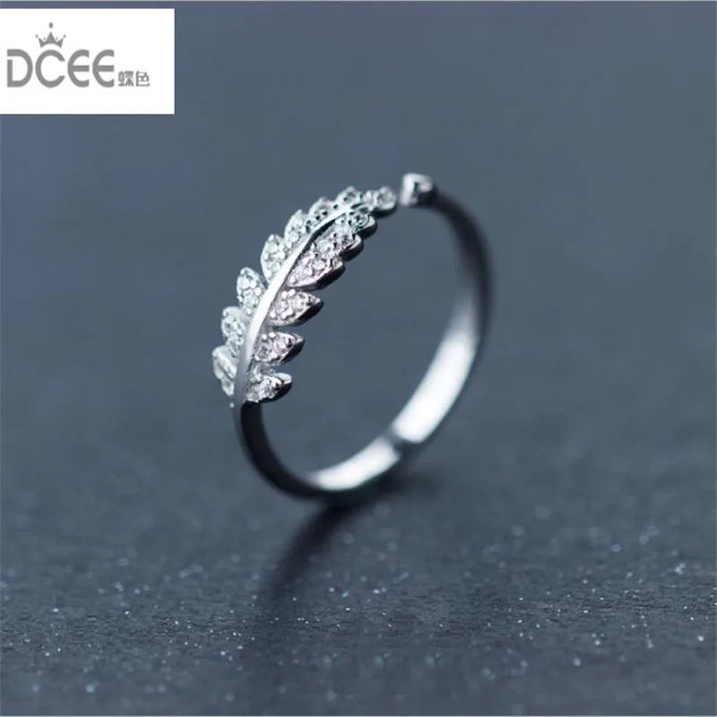 DCEE Woman Jewelry Fashion Simple Open Design Leaf Ring Personality