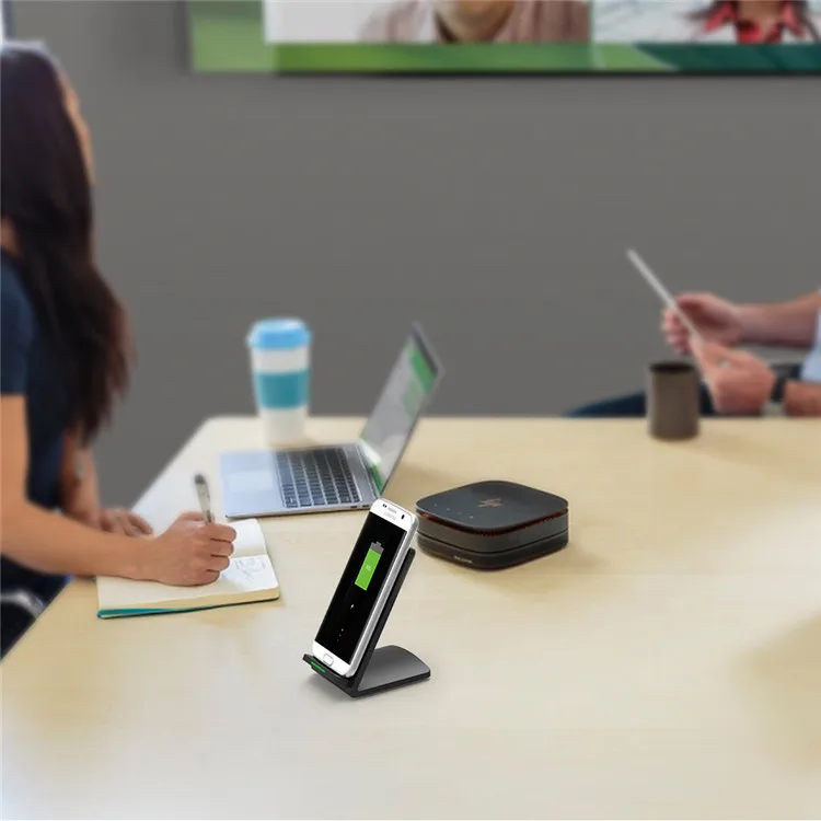 QI Fast Charging Wireless Charger (8)