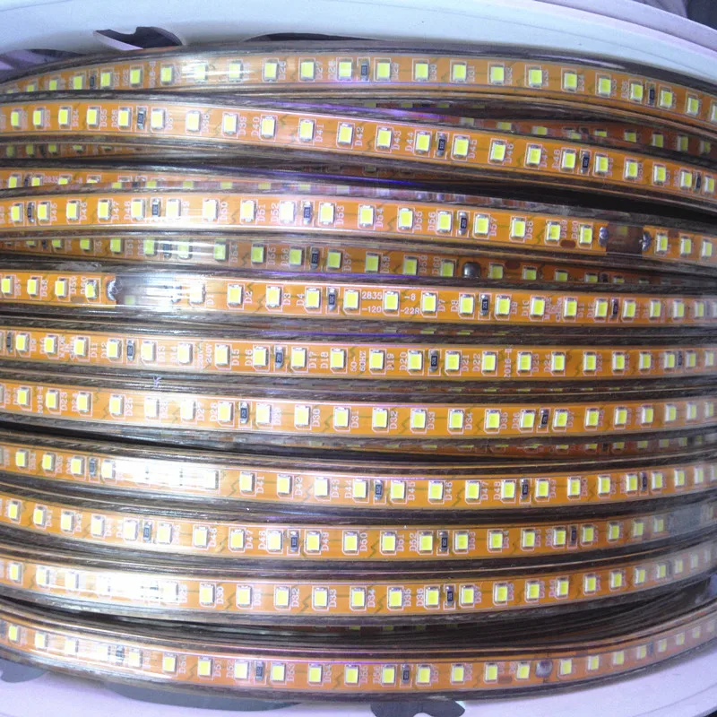 SMD 2835 AC220V Светодиодная лента Водонепроницаемая 120 светодиодов/м IP68 Праздничная