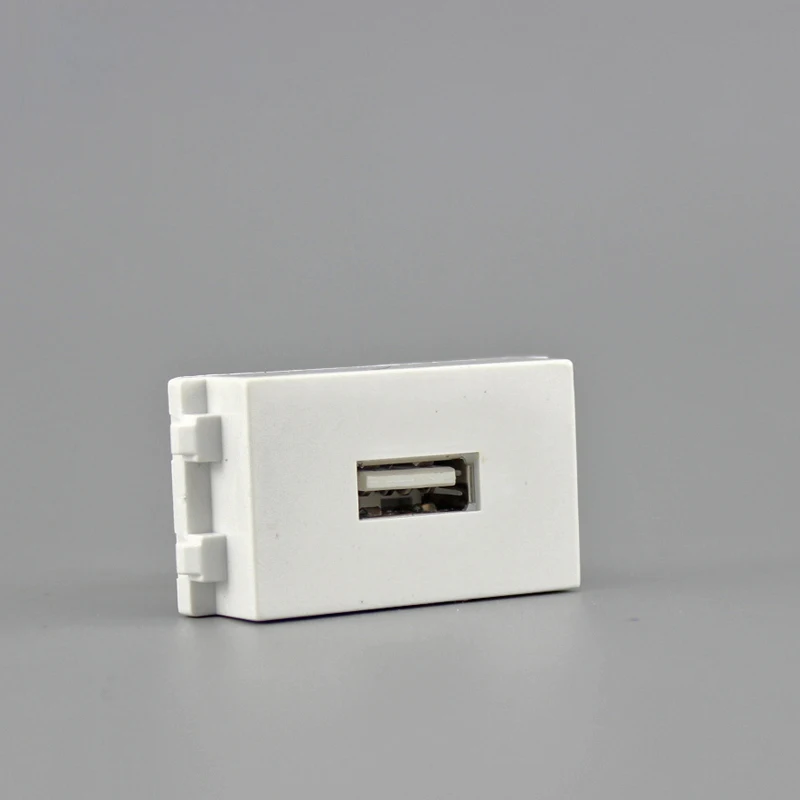 

Female To Female USB2.0 Plug Socket Connector 23x36mm Slot Fit For Empty Wall Outlet Panel