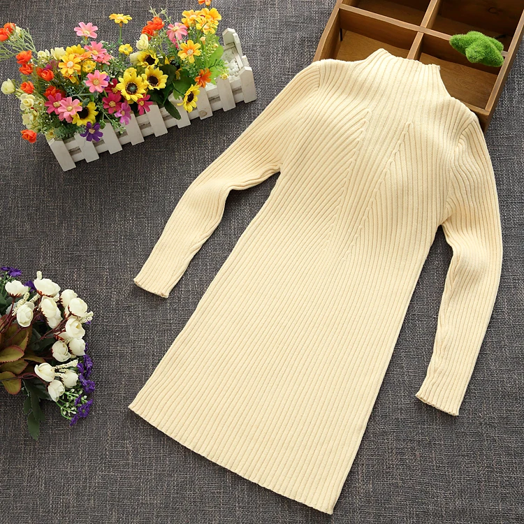 Turtleneck Knit Dress - Momorii