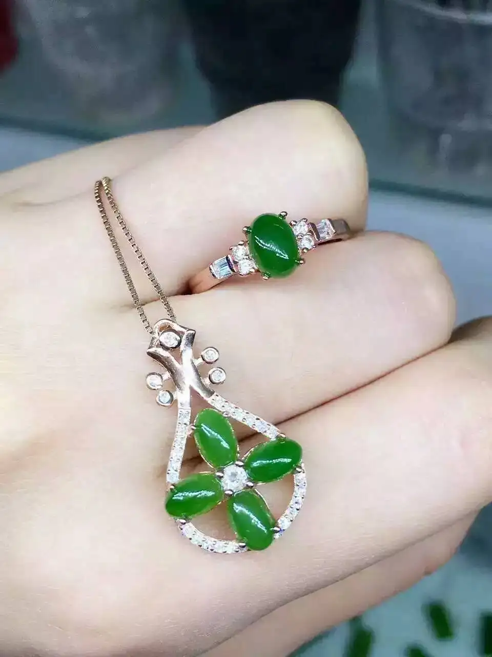 

Natural green jasper gem jewelry sets natural gemstone ring Pendant 925 silver Stylish Elegant Clover Pipa women fine jewelry