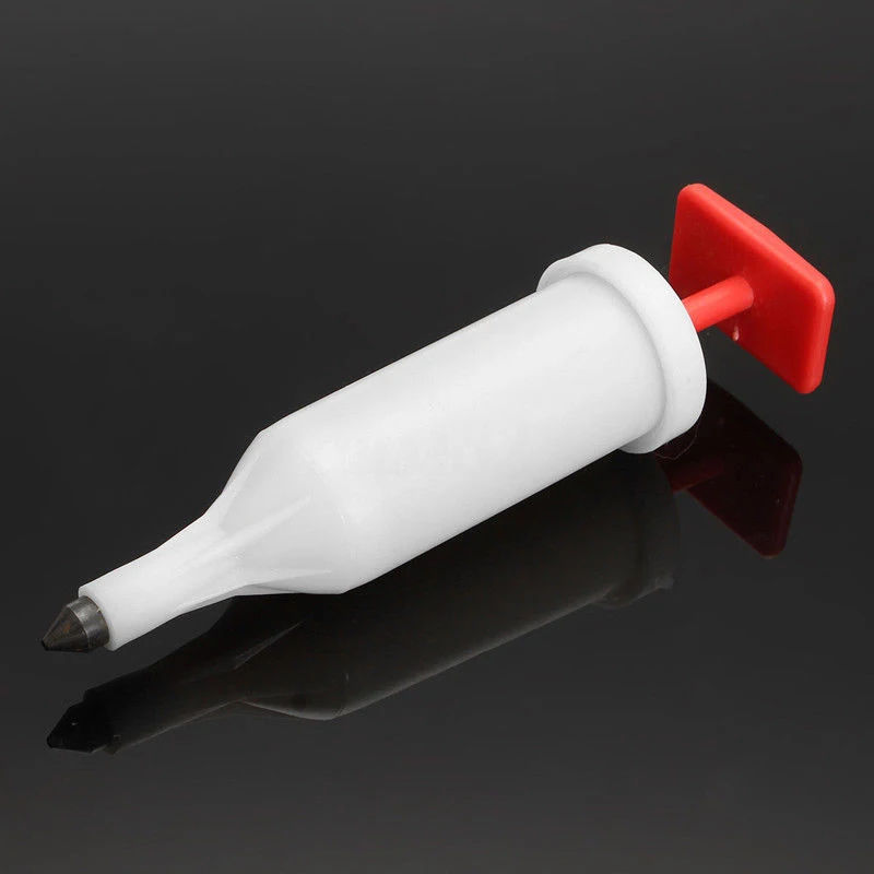 

New Chainsaw Grease Tool fit Extends Bar&Chain Life Refillable Plunger Type 21ml