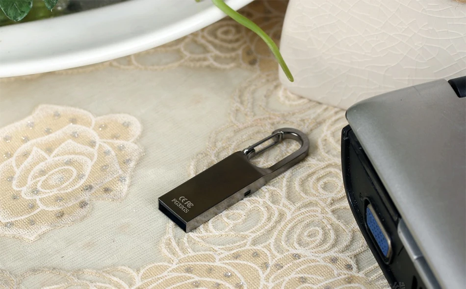 Pny быстроразъемные пряжки USB 3,0 металлический USB флеш-накопитель 64 Гб оперативной памяти, 32 Гб встроенной памяти, 100 МБ/с. thumbdrive Pendrive Memory Stick водо-, грязе-ключ