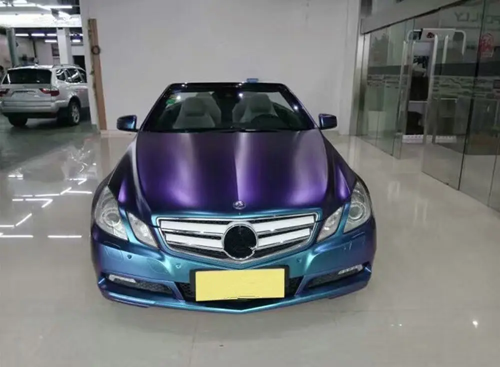 Mercedes Benz хамелеон