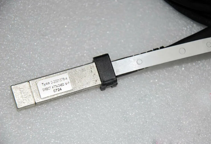 

038-003-381 6M EMC CX3 CX4 Cable SFP to HSSDC2 Original 95%New Well Tested Working One Year Warranty