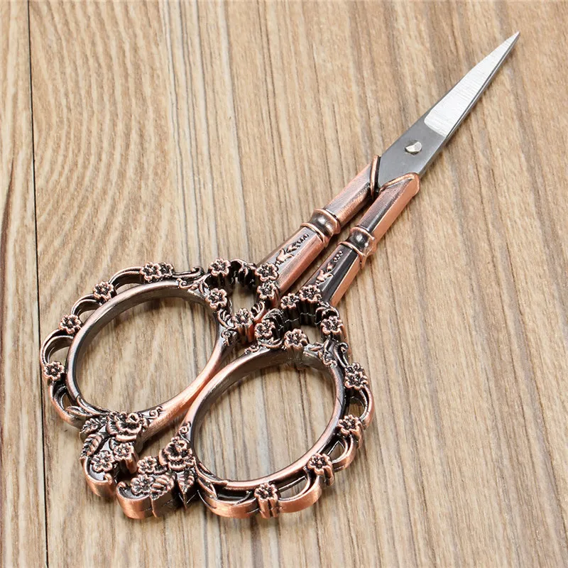 

1pcs Vintage Stainless Steel European Stationery Scissors for needlework Cutting Supplies Sewing Shears DIY Tools Paper Shear