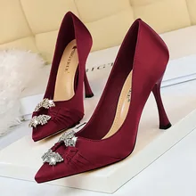 Туфли bigtree/атласные женские туфли-лодочки на высоком каблуке пикантная женская обувь свадебные туфли со стразами женские туфли на каблуке с металлическими пуговицами