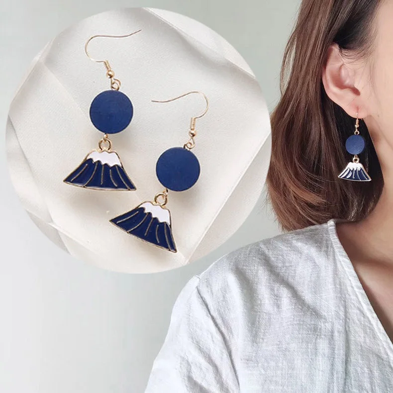 

New Style Wood Round Mount Fuji Shape Drop Earrings Funny Creative Long Dangle Earing for Women Fashion Handmade Jewelry