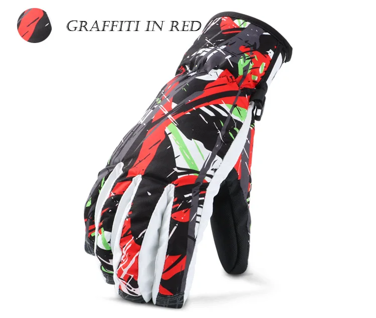 graffiti in red