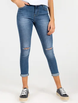 

SOLADA woman ripped jeans three quarter jeans