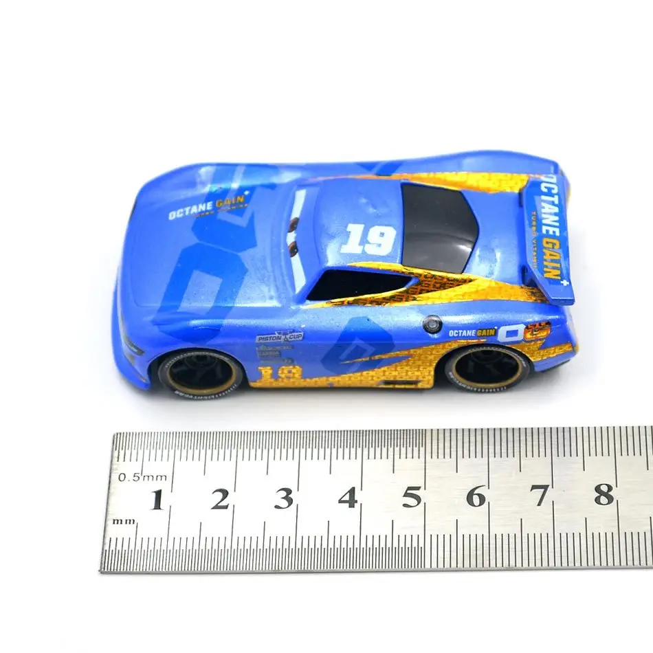 27 Style Disney Pixar Cars 3 New Lightning McQueen Jackson Storm Diecast Metal Toy Car Model Birthday Gift Toy For Kid Boy