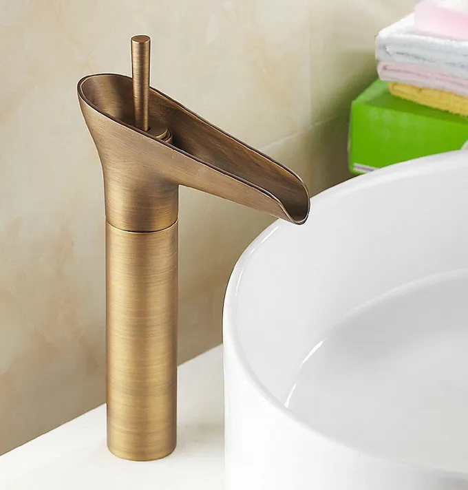 

Vintage Antique Brass Single Lever Cup Bathroom Vanity Basin Mixer Tap Faucet Can025