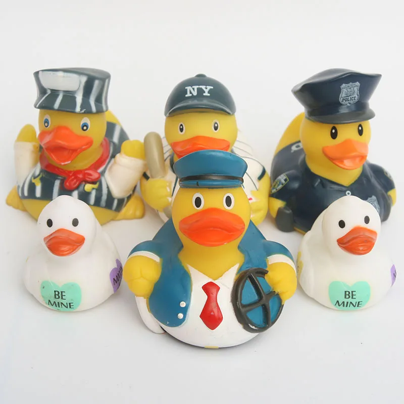 

6pcs Cognitive floating toys material is environmentall non-toxic Modelling of the rubber duck You can squeeze it (2)