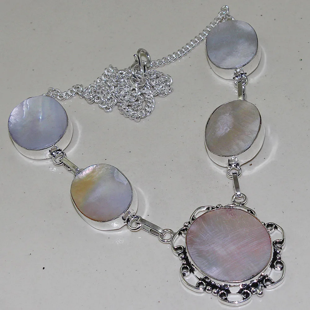 

Mother Of Pearls Necklace Silver Overlay over Copper ,51.5cm, N1381