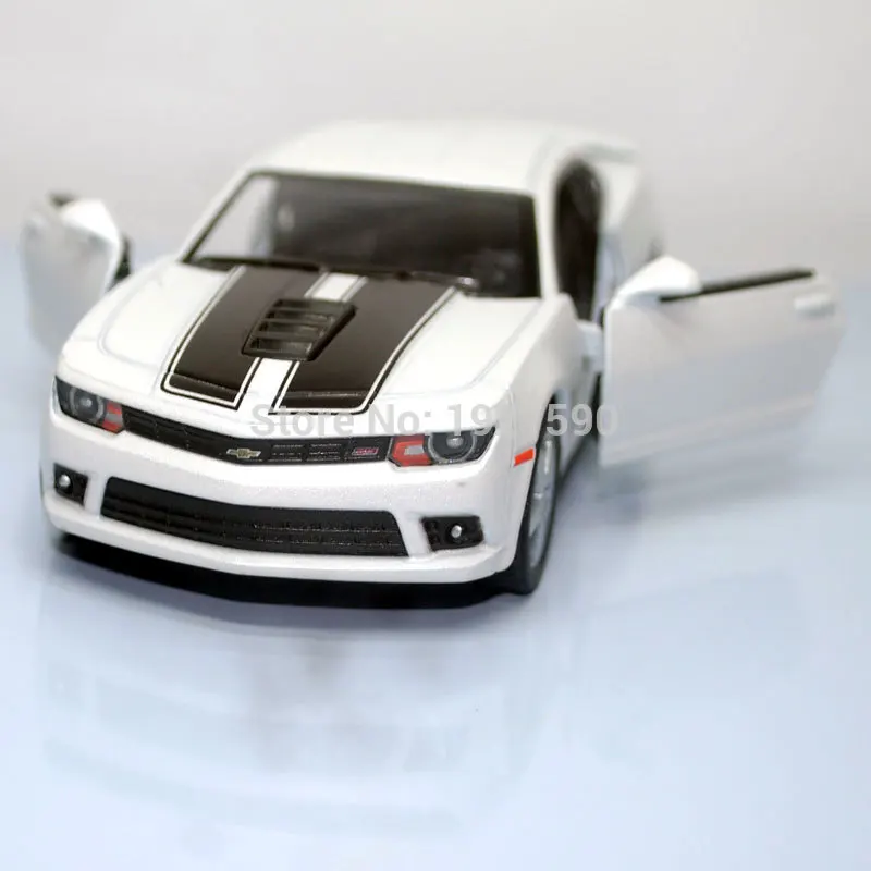 YJ 1/38 масштабные автомобильные игрушки Chevrolet Camaro литая металлическая модель автомобиля для коллекции/подарка/детей/украшения