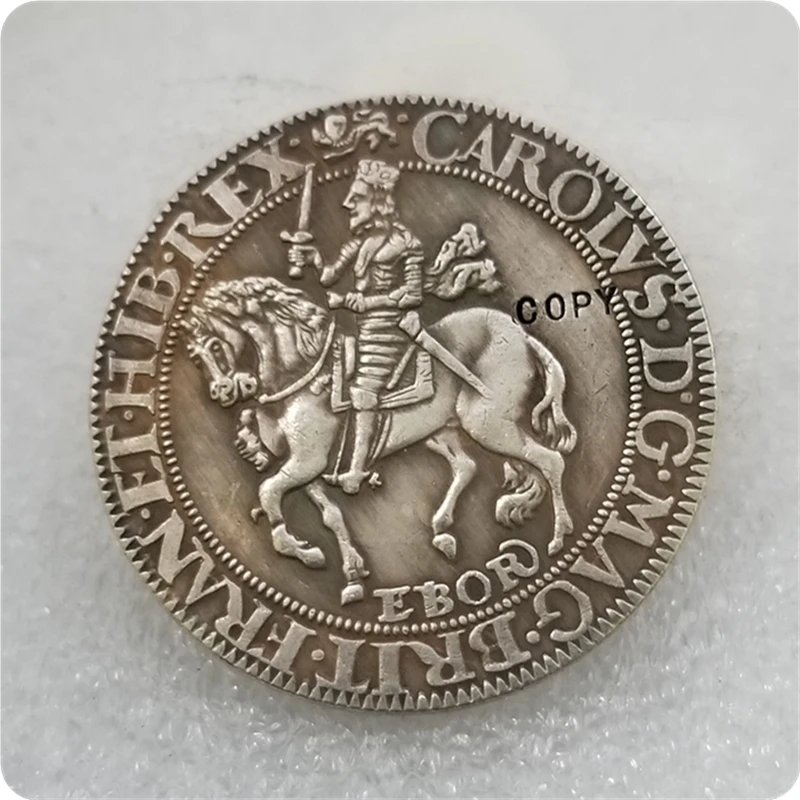 1643-1644 Англия 1/2 Корона-Шарль I имитация монеты