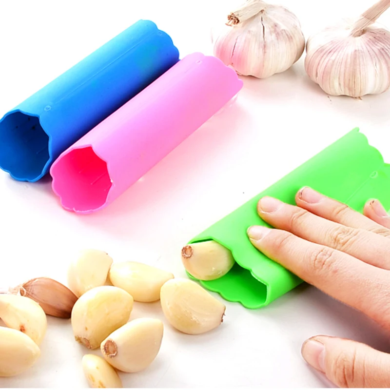 1 pcs New Magic Peeled Garlic Tools Silicone Garlic Peeler Peel Barrel