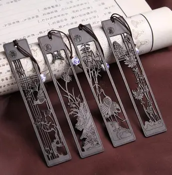 

Chinese Wood Carved Plum Blossoms, Orchid, Bamboo And Chrysanthemum High-end Solid Wood Bookmark Set Exquisite Gift